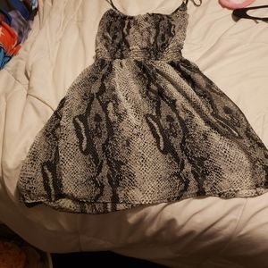 Small 2b bebe dress